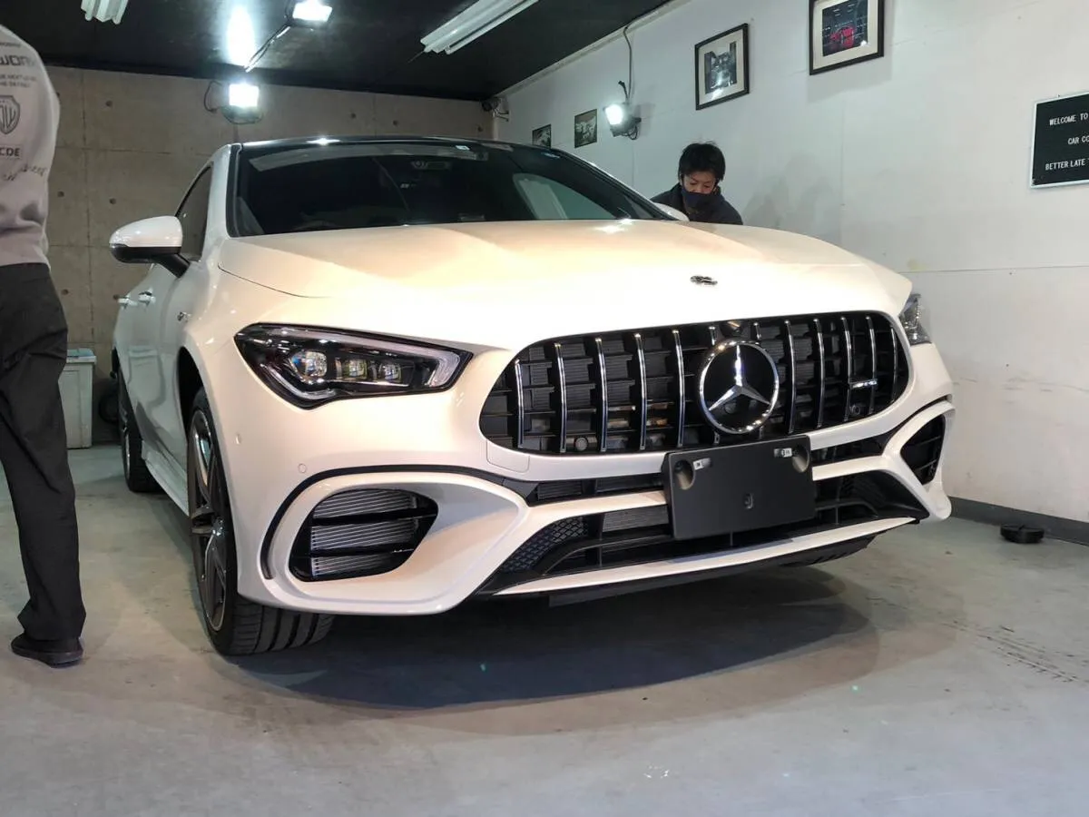 Mercedes‐AMG CLA45Sのガラスコーティングと白い車に効果的な磨き方とは？/東京都町田市A様